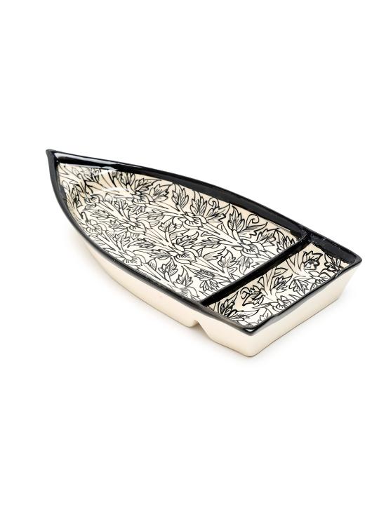 Shilpkara 'Kashti Plate' Boat Shaped Chip-N-Dip Snacks Serving Ceramic Platter for Dining Table (Set of 2, White & Black)
