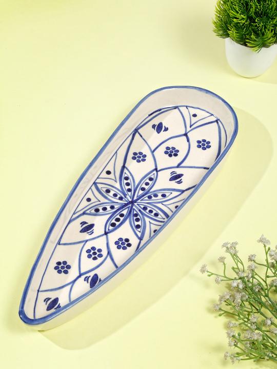 Shilpkara 'Moroccan Bloom' Apetizer Chip-N-Dip Snacks Serving Ceramic Platter for Dining Table (Set of 1, White & Blue)