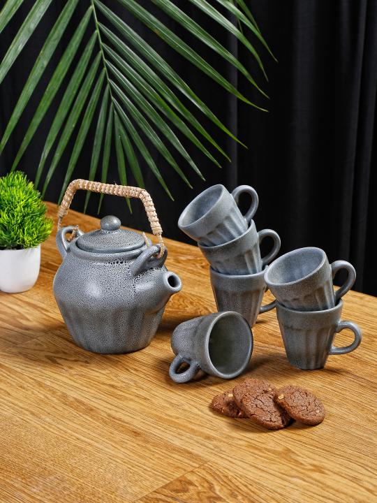 Shilpkara 'Rustic' Handpainted Ceramic Tea Mug & Kettle Tea Set (Microwave Safe)