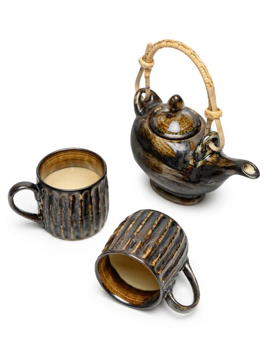 Shilpkara 'Aladin-e-Chirag' Handpainted Ceramic Tea Mug & Kettle Tea Set (Microwave Safe) - Ceramic Cup Kettle Set for Hot Tea Set with Kettle Set Kettle and Cup Single Tea Pot Ceramic Milk Kettle