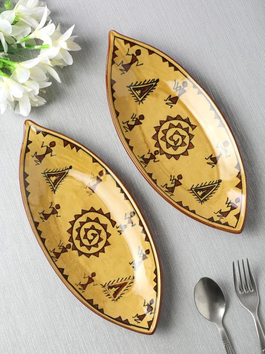 Shilpkara The Madhubani Tales Handpainted Apetizer Chip-N-Dip Snacks Serving Ceramic Platter for Dining Table (Set of 2, Microwave Safe, Dishwasher Safe)