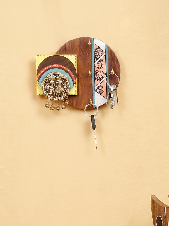 Shilpkara 'Tribal Dhokra Folks' Madhubani Handpainted Wooden Key Holder for Wall (4 Hooks) - Key Stand Keychain Holder for Home Key Hanger Wall Hooks for Hanging Home Decor Key Chain Hanger