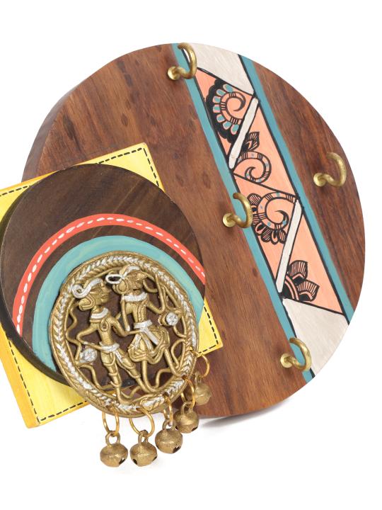 Shilpkara 'Tribal Dhokra Folks' Madhubani Handpainted Wooden Key Holder for Wall (4 Hooks) - Key Stand Keychain Holder for Home Key Hanger Wall Hooks for Hanging Home Decor Key Chain Hanger