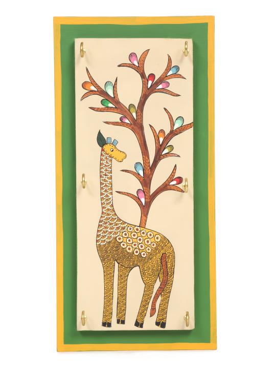 Shilpkara 'Giraffe Gallore' Handpainted Wooden Key Holder for Wall (6 Hooks) - Key Stand Keychain Holder for Home Key Hanger Wall Hooks for Hanging Home Decor Key Chain Hanger