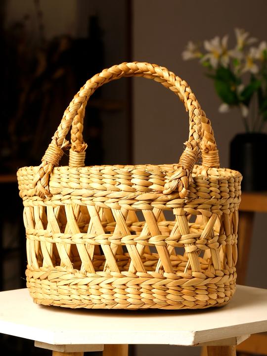 Shilpkara Artisanal Lattice Impressions Handcrafted Organic Eco-Friendly Kouna Sea Grass Round Basket with Lattice Design (Beige, 8 x 8 x 5 inch)